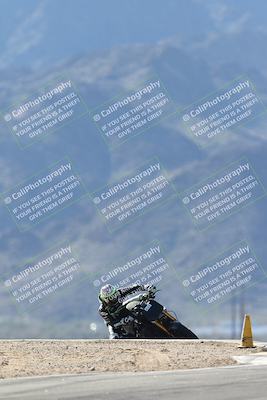 media/Jan-15-2026-Racers Edge (Thu) [[dfebeb70ab]]/2-A Group/Session 2 (Turns 9 and 8)/